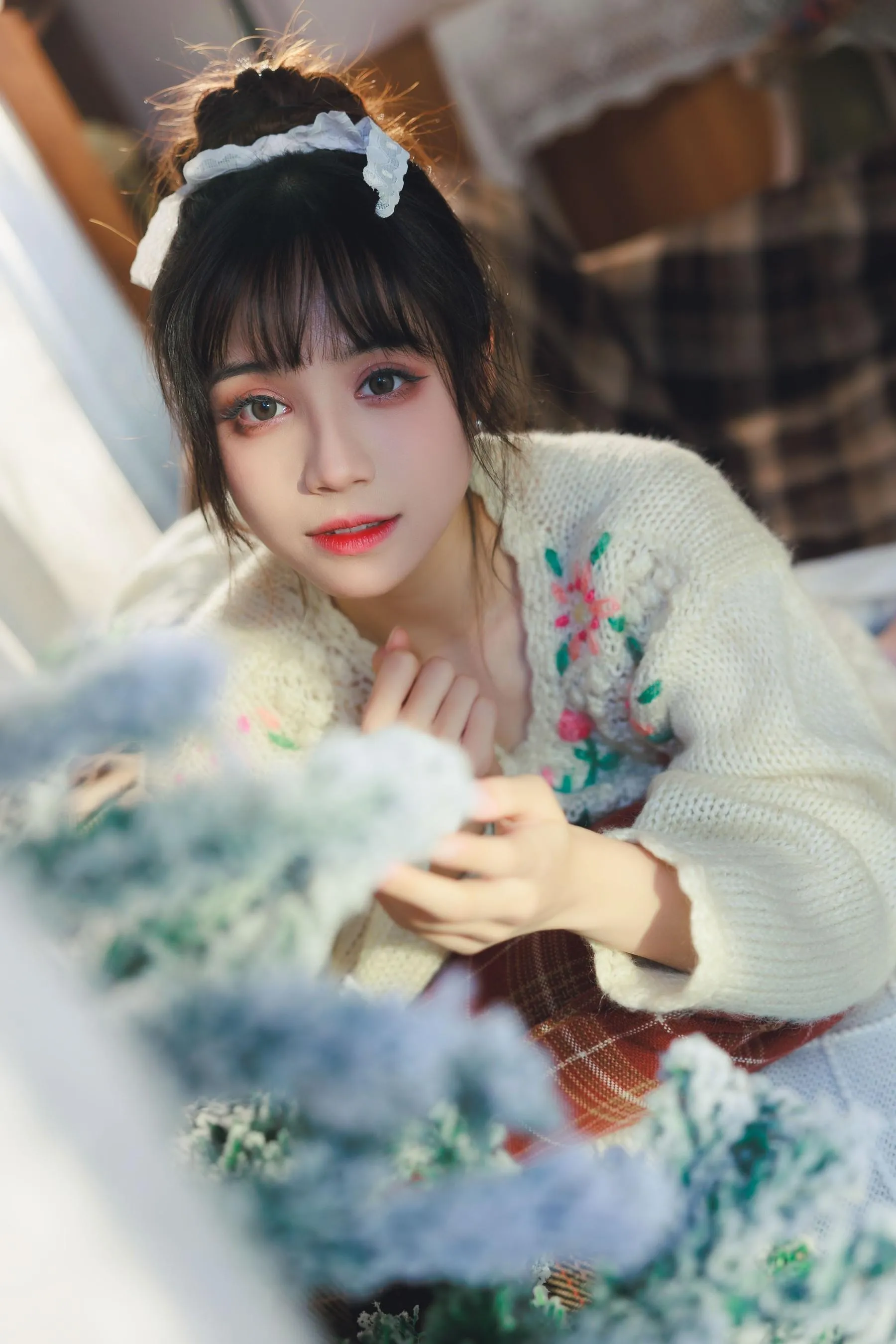 [艺图语] 2022.06.17 少女圣诞季 贰加六 [36P]插图1
